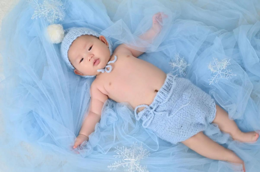 西双版纳2岁宝宝脚长多少厘米